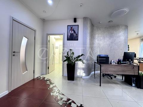 комерційна за адресою Олени Теліги вул., 5-Б