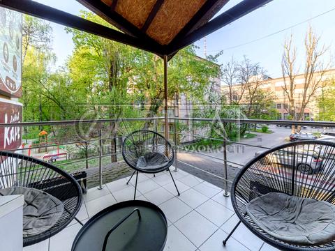 комерційна за адресою Олени Теліги вул., 5-Б