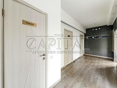 комерційна за адресою Олени Теліги вул., 5-Б