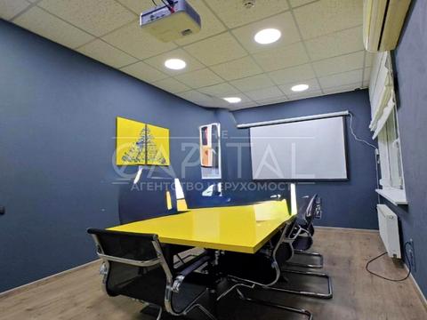 комерційна за адресою Олени Теліги вул., 5-Б