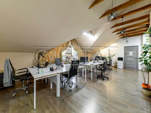 комерційна за адресою Олени Теліги вул., 5-Б