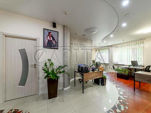 комерційна за адресою Олени Теліги вул., 5-Б