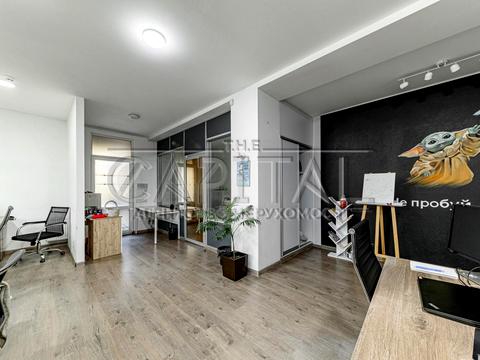 комерційна за адресою Олени Теліги вул., 5-Б