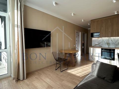 квартира за адресою Олександра Олеся вул., 4-Б