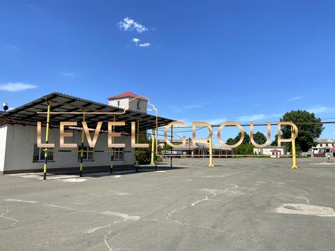 комерційна за адресою Заводська вул., 2