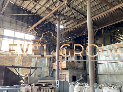 комерційна за адресою Заводська вул., 2