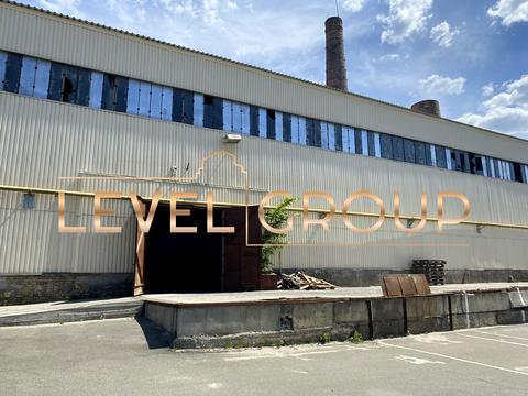 комерційна за адресою Заводська вул., 2