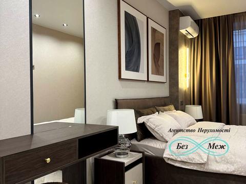 квартира по адресу Радісна, 4