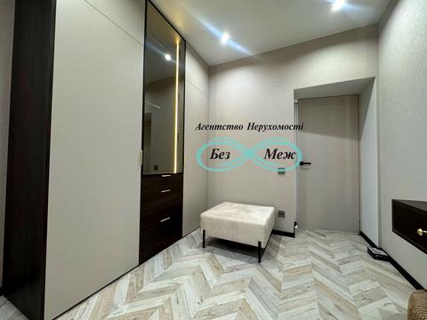 квартира по адресу Радісна, 4