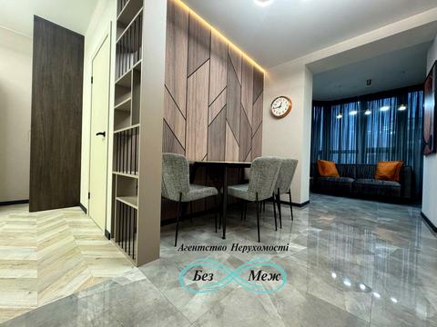 квартира по адресу Радісна, 4