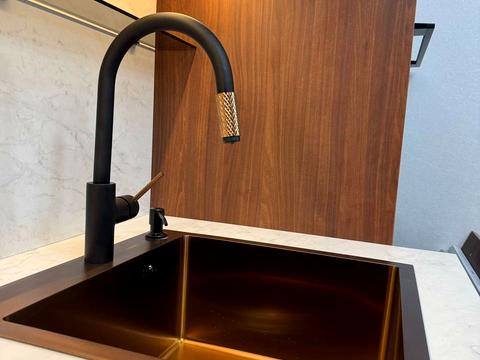 квартира по адресу Радісна, 4