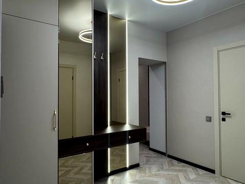 квартира по адресу Радісна, 4