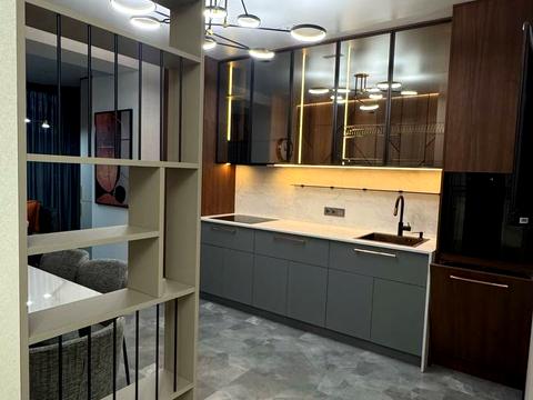 квартира по адресу Радісна, 4