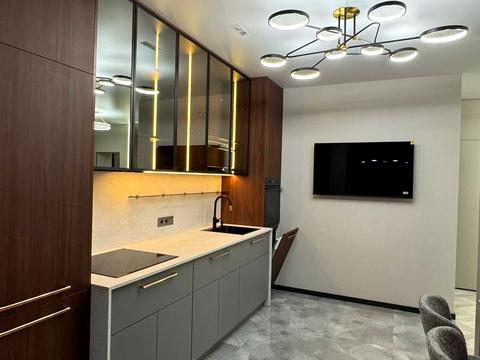 квартира по адресу Радісна, 4