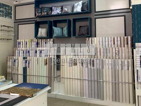 комерційна за адресою Васильківська вул., 32