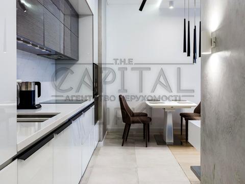 квартира за адресою Андрія Верхогляда вул. (Михайла Драгомирова), 11