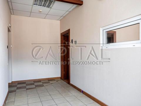 комерційна за адресою Січових Стрільців вул. (Артема), 27-31