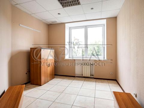 комерційна за адресою Січових Стрільців вул. (Артема), 27-31