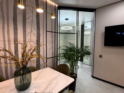 квартира по адресу Радісна, 2