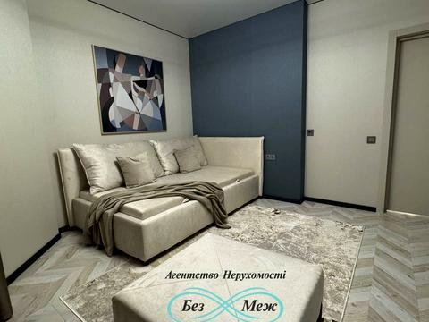 квартира по адресу Радісна, 2