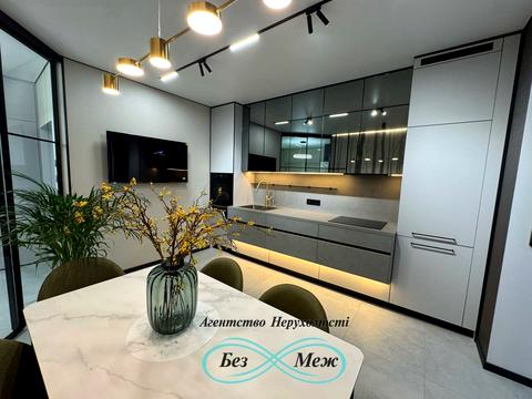 квартира по адресу Радісна, 2