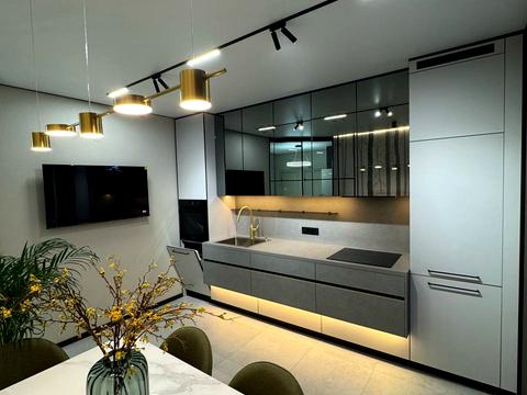 квартира по адресу Радісна, 2