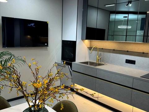 квартира по адресу Радісна, 2