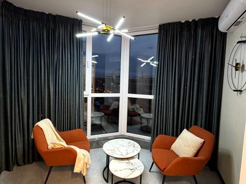 квартира по адресу Радісна, 2