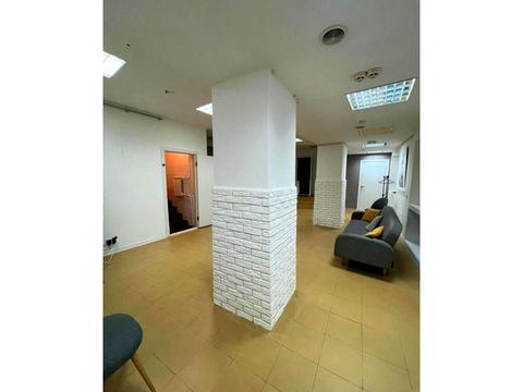 комерційна за адресою Софіївська вул., 21б