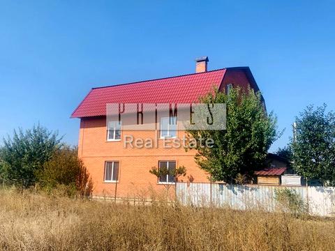 будинок за адресою Вишнева вул.