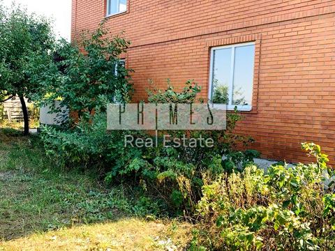 будинок за адресою Вишнева вул.