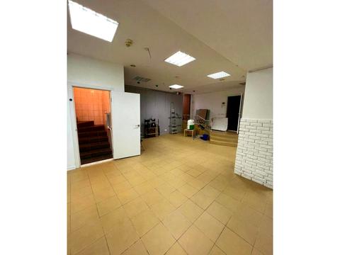 комерційна за адресою Софіївська вул., 21б