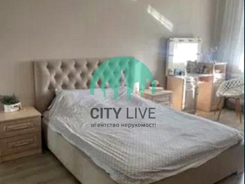 квартира за адресою Урожайна вул., 2