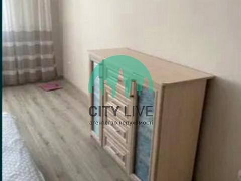 квартира за адресою Урожайна вул., 2