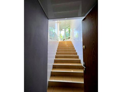 комерційна за адресою Софіївська вул., 21б