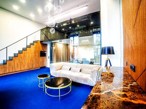 коммерческая по адресу кузненая, 55