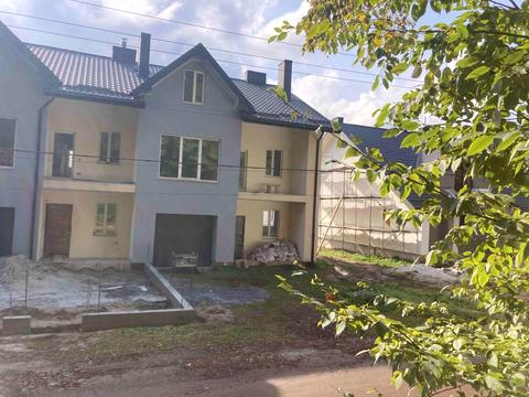 дом по адресу Героїв Небесної Сотні