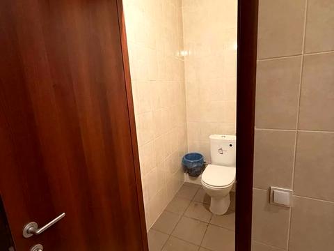 коммерческая по адресу Строителей ул., 43