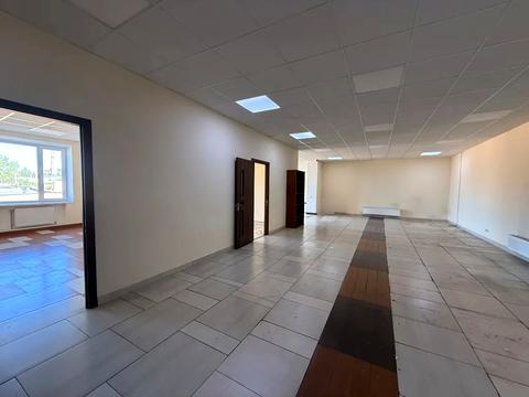 коммерческая по адресу Строителей ул., 43