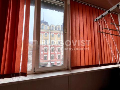 квартира за адресою Костянтинівська вул., 4