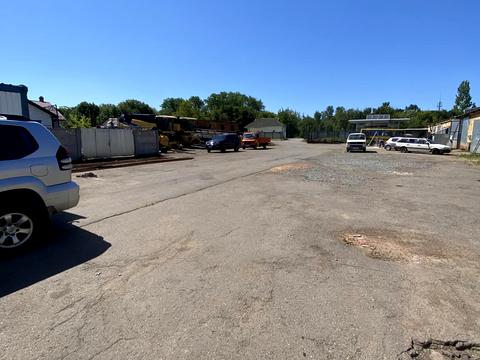 комерційна за адресою Братів Лисиків вул., 1