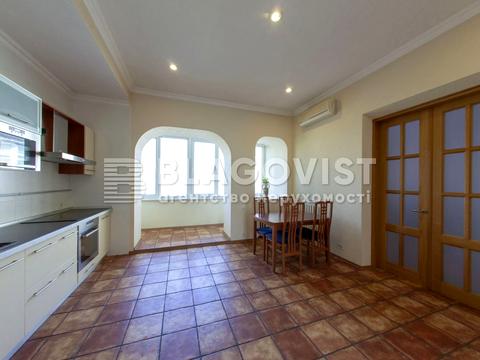 комерційна за адресою Інститутська вул., 22/7