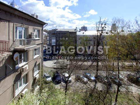 комерційна за адресою Інститутська вул., 22/7