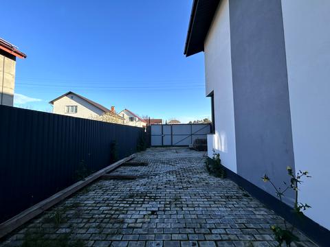 будинок за адресою Садова