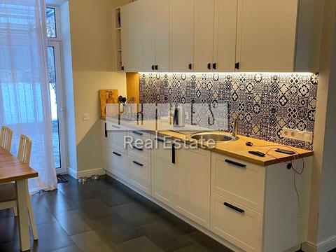 будинок за адресою Монашинська вул.