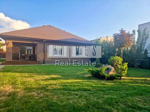 дом по адресу Євгена Чикаленка ул. (Матросова)