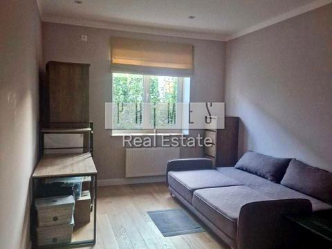 дом по адресу Євгена Чикаленка ул. (Матросова)