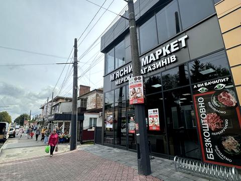 комерційна за адресою Шевченка вул., 62