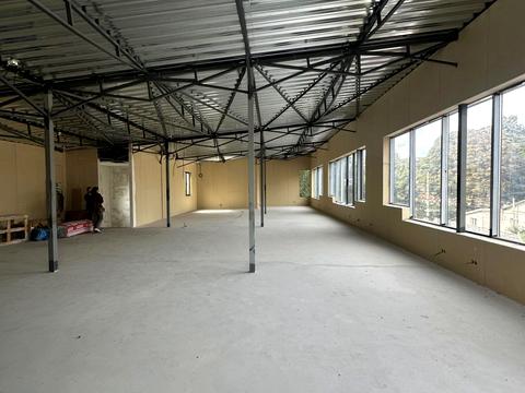 комерційна за адресою Шевченка вул., 62