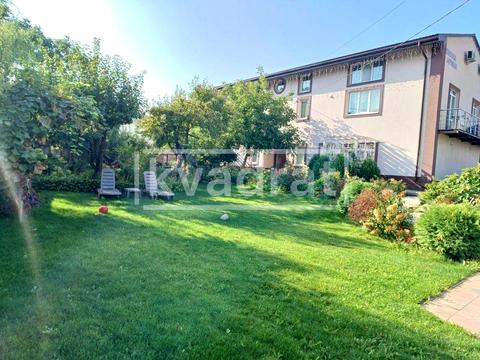 будинок за адресою 136-та Садова